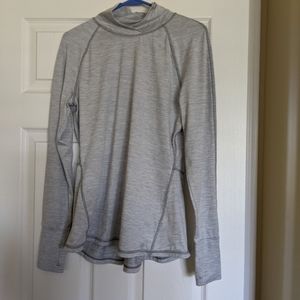 Apana active wear shirt size M